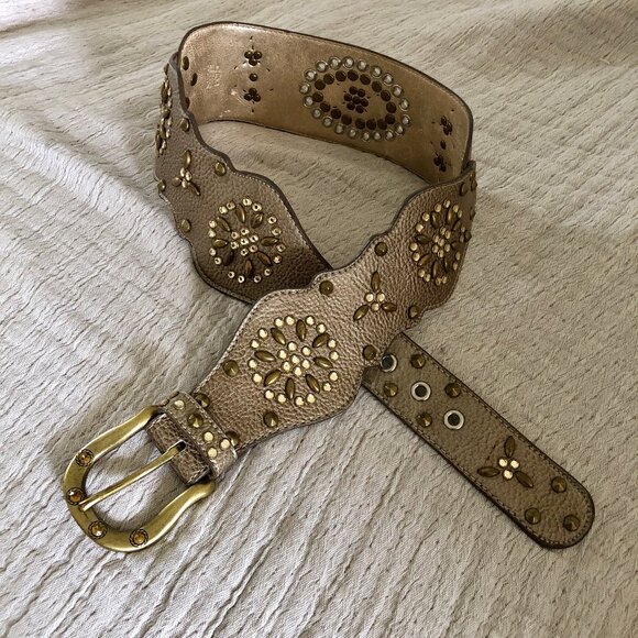 Kathy Van Zeeland Statement Piece Belt - Picture 3 of 12